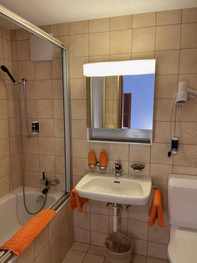 אוברוואלד Hotel Alpenhof מראה חיצוני תמונה